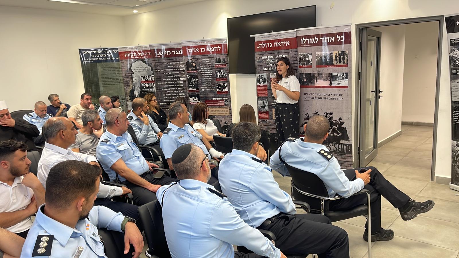 עמוד 19 יום הזיכרון לשואה ולגבורה